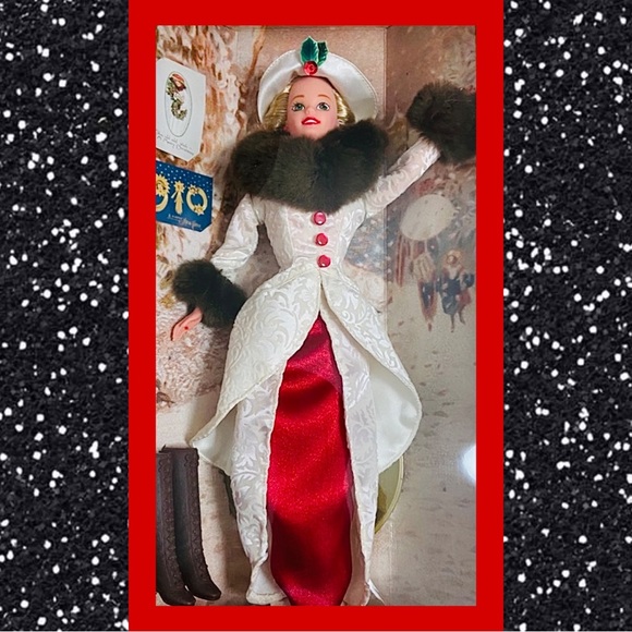 Collector Edition Hallmark Holiday Memories Barbie - Picture 2 of 7